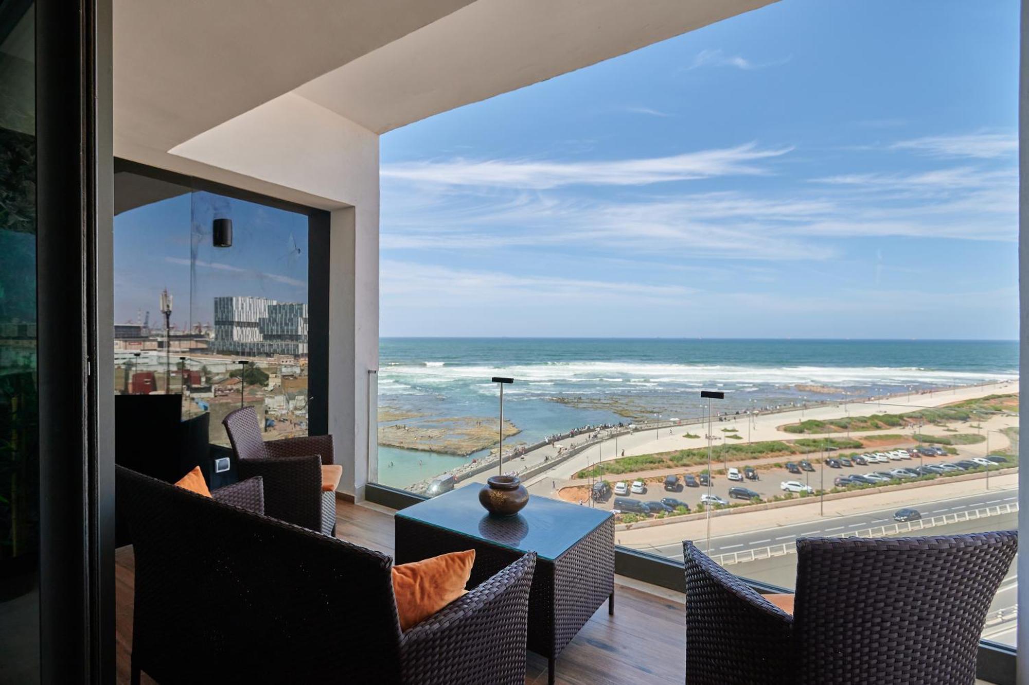 Apartment Sea View B29 -Mosquee Hassan Ii- By Thecasaedition カサブランカ エクステリア 写真